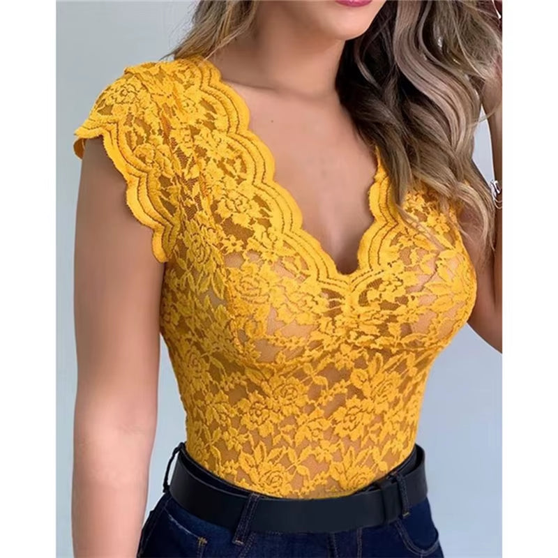 2024 Summer Sexy Lace Cami Crochet Vest Casual Solid Color Women Top Trend Lace Hollow Out Top for Ladies